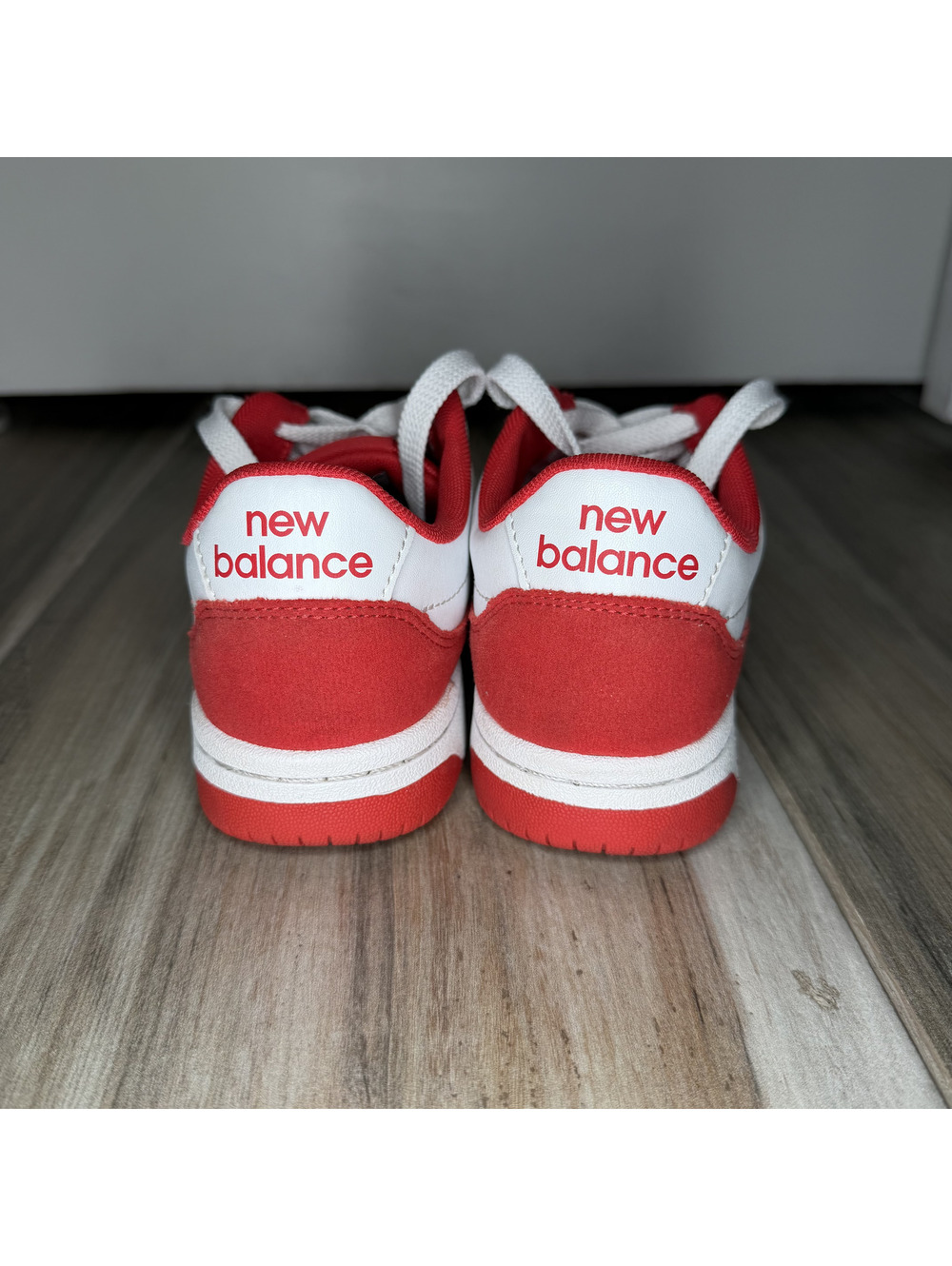 New Balance BB80 v1 Big Kids’ Lace-Up Sneakers, White/True Red Youth Sz 4 - Picture 5 of 9